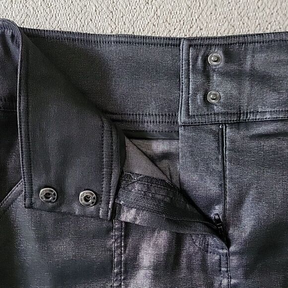 Bebe Black Shiny Metallic Pencil Skirt - Size 6 - Picture 6 of 16